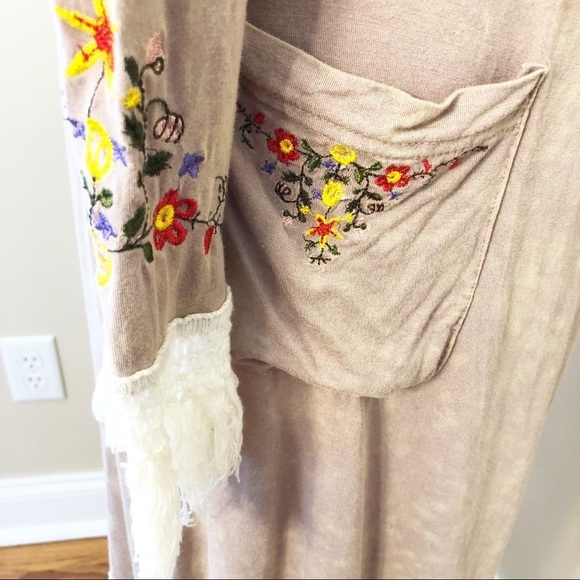 POL Embroidered Fringe Trimmed Duster/Kimono - S - Picture 5 of 10